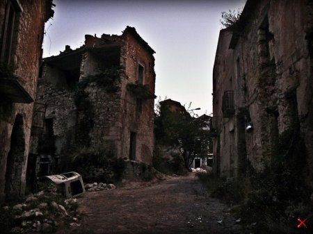 Итальянские города-призраки (16 фото)